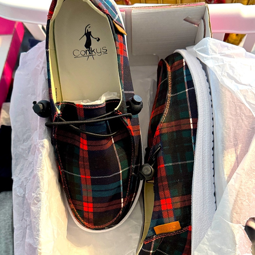 Ladies Corkys PLAID Casual Shoes NEW IN BOX!!